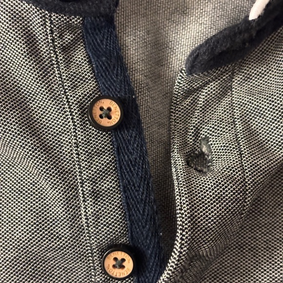 Benetton women’s grey Polo Shirt nwot size small - Picture 5 of 7